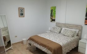 Three Bedroom Apartament II Near Santa Cruz